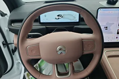 Nio EC6 2025, 15900 км, за 39912 USD - фото 13