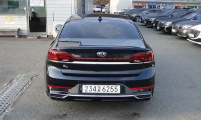Kia K7 2021, 65810 км, за 15557.31 USD