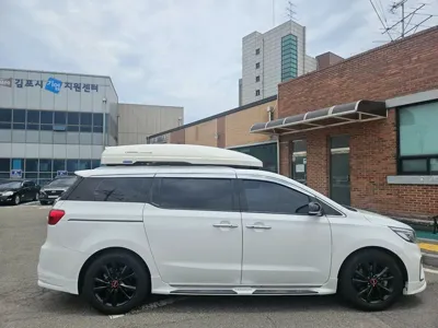Kia Canival 2019, 136000 км, за 9751.02 USD