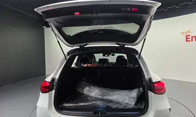 Mercedes-Benz GLC-Class 2026, 3248 км, за 53929.27 USD - фото 33