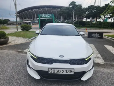 Kia K5 2020, 128045 км, за 9702.41 USD