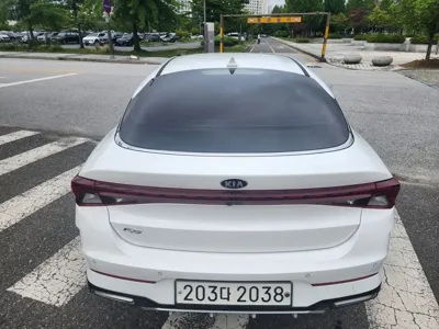 Kia K5 2020, 128045 км, за 9702.41 USD