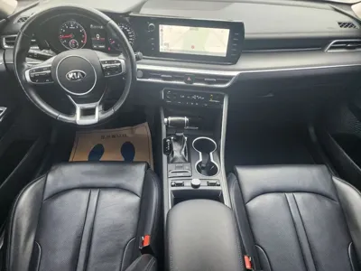 Kia K5 2020, 128045 км, за 9702.41 USD - фото 7