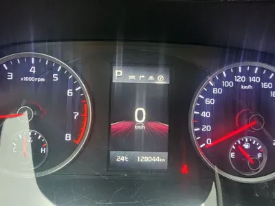 Kia K5 2020, 128045 км, за 9702.41 USD - фото 8