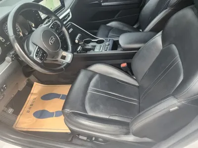 Kia K5 2020, 128045 км, за 9702.41 USD - фото 10