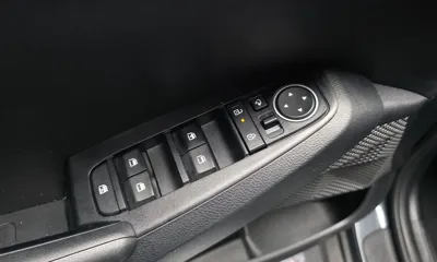 Kia Seltos 2025, 20159 км, за 17657.87 USD - фото 32