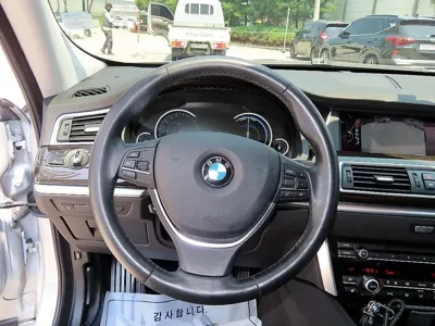 BMW Gran Turismo 2015, 65609 км, за 10553.75 USD - фото 8