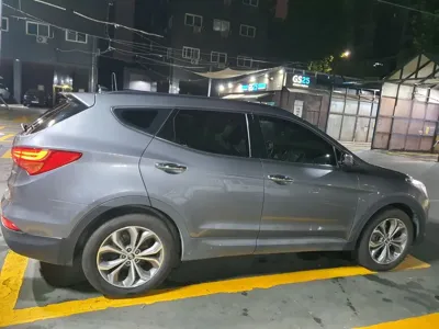Hyundai Santafe 2013, 159700 км, за 4726.27 USD