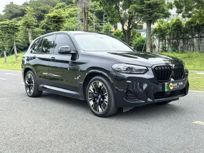 BMW iX3