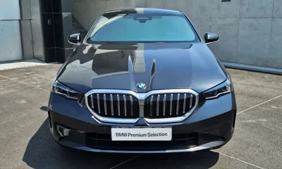 BMW 5-Series 2024, 49843 км, за 28882.76 USD