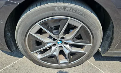 BMW 5-Series 2024, 49843 км, за 28882.76 USD