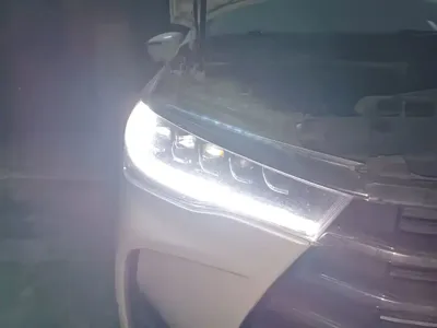BYD MAX