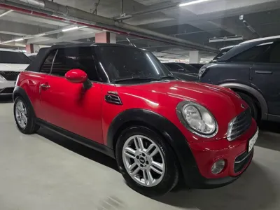 MINI Cooper Convertible 2014, 109560 км, за 3575.37 USD