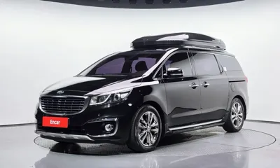 Kia Canival · 2018 год