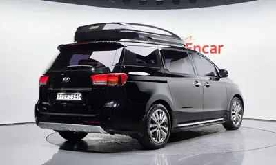 Kia Canival 2018, 110138 км, за 6446.57 USD