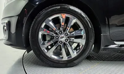 Kia Canival 2018, 110138 км, за 6446.57 USD