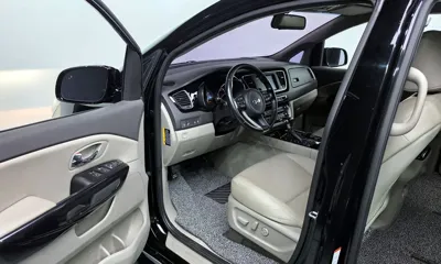 Kia Canival 2018, 110138 км, за 6446.57 USD - фото 10