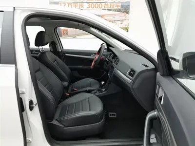Volkswagen Lavida 2018, 46600 км, за 5707.66 USD - фото 23