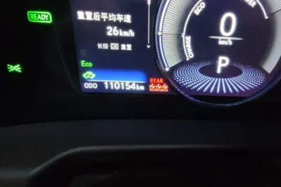 Lexus ES 2018, 110200 км, за 27671 USD - фото 11
