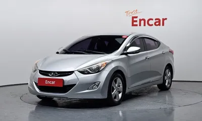 Hyundai Avante · 2012 год