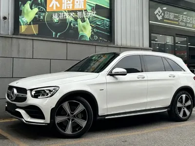 Mercedes-Benz GLC · 2022 год