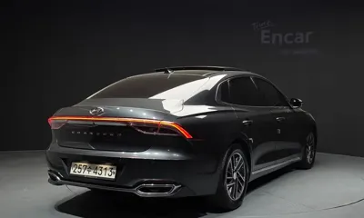 Hyundai Grandeur 2020, 101173 км, за 12406.46 USD