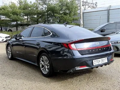 Hyundai Sonata 2021, 20329 км, за 11881.32 USD