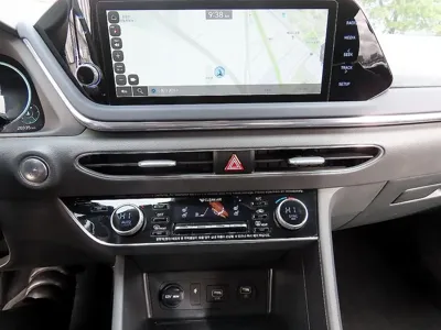 Hyundai Sonata 2021, 20329 км, за 11881.32 USD - фото 13