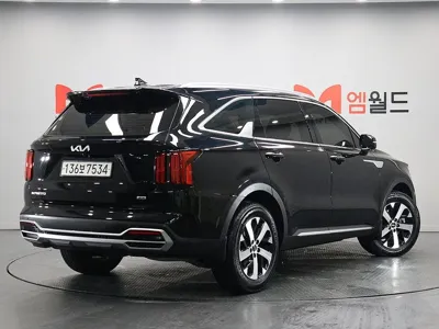 Kia Sorento 2023, 37077 км, за 20686.98 USD