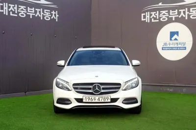 Mercedes-Benz C-Class 2015, 76300 км, за 12230.65 USD - фото 3