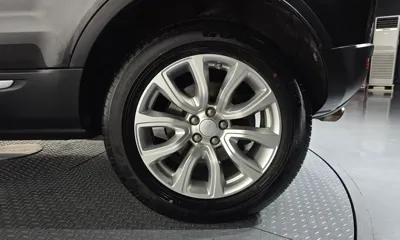 Land Rover Range Rover Evoque 2017, 93107 км, за 8664.83 USD - фото 22