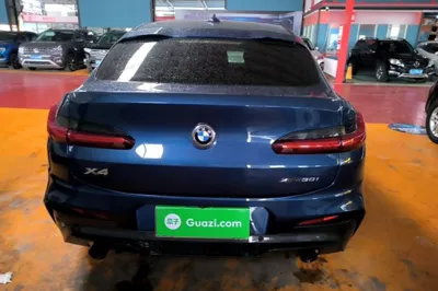 BMW X4 2021, 132400 км, за 23491 USD