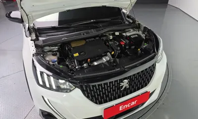 Peugeot 2008 2021, 34047 км, за 11815.68 USD - фото 6