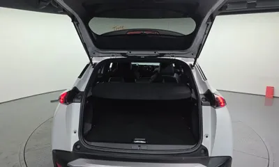 Peugeot 2008 2021, 34047 км, за 11815.68 USD - фото 20
