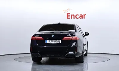 BMW 5-Series 2026, 12954 км, за 58598.66 USD