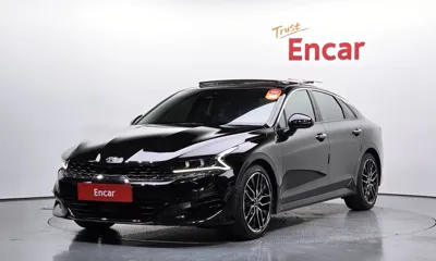 Kia K5 · 2021 год