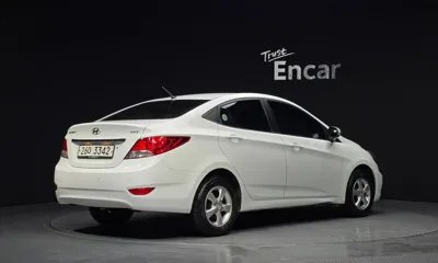 Hyundai Accent 2011, 47258 км, за 2973.24 USD