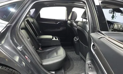 Hyundai Grandeur 2019, 133749 км, за 9780.75 USD - фото 12