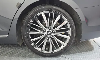 Hyundai Grandeur 2019, 133749 км, за 9780.75 USD - фото 21