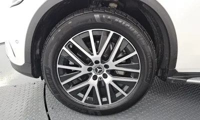 Mercedes-Benz GLC-Class 2022, 56991 км, за 30794.68 USD