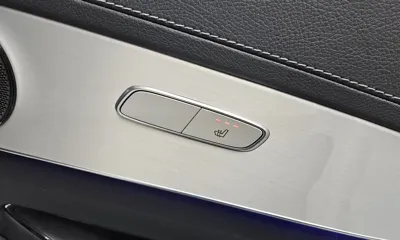 Mercedes-Benz GLC-Class 2022, 56991 км, за 30794.68 USD - фото 18