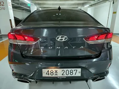Hyundai Sonata 2018, 163475 км, за 7417.62 USD