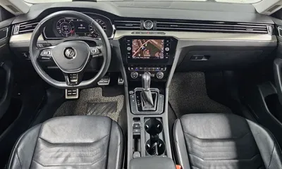 Volkswagen Arteon 2019, 142996 км, за 65140.1 USD - фото 7