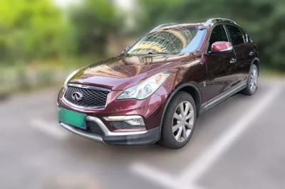 Infiniti QX50 · 2015 год