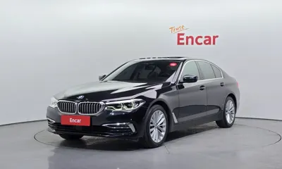 BMW 5-Series · 2020 год