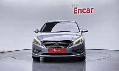 Hyundai Sonata 2017, 77018 км, за 4663.69 USD
