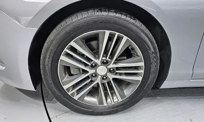 Hyundai Sonata 2017, 77018 км, за 4663.69 USD