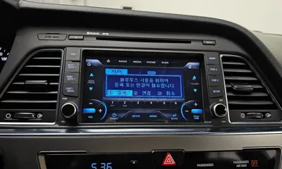 Hyundai Sonata 2017, 77018 км, за 4663.69 USD - фото 16