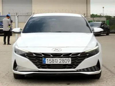 Hyundai Avante · 2023 год