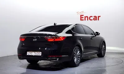 Kia K7 2019, 99183 км, за 10564.91 USD